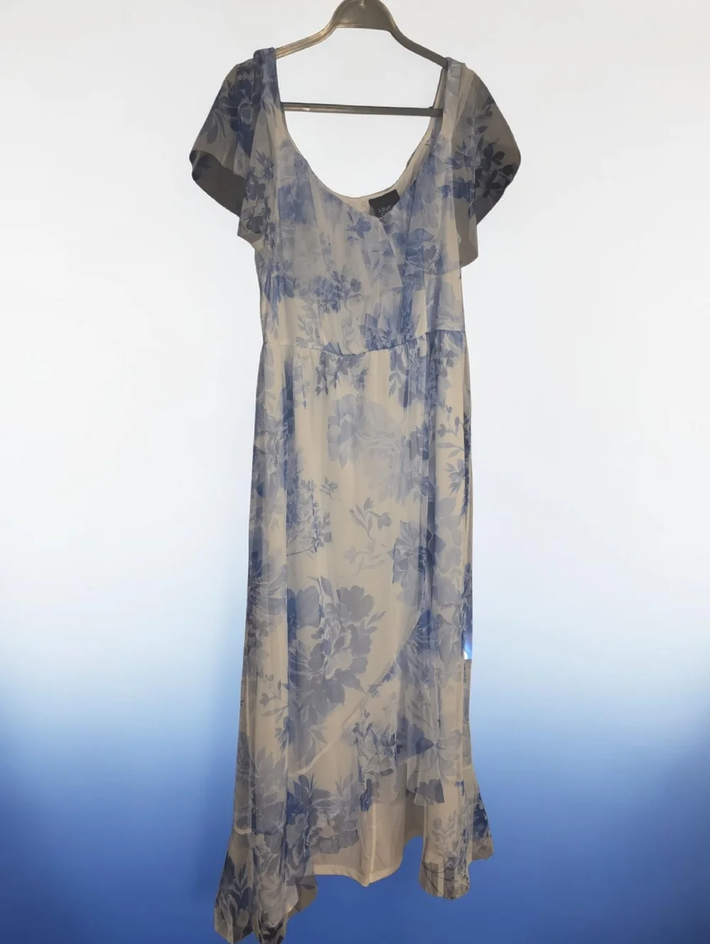 NWT LOVELY GRACE  Size XL Off-Shoulder Blue Floral Ruffle Maxi Dress - Picture 2 of 3